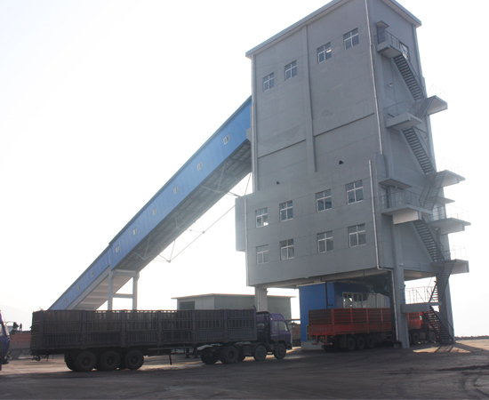 快速装车定量添加系统是将物料按设定的重量连续地自动